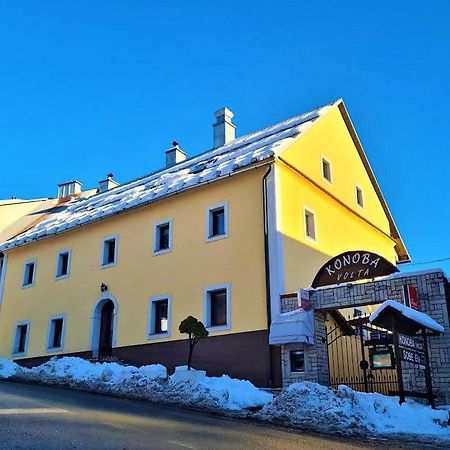 Sobe "Ela" Bed & Breakfast Fuzine Bagian luar foto