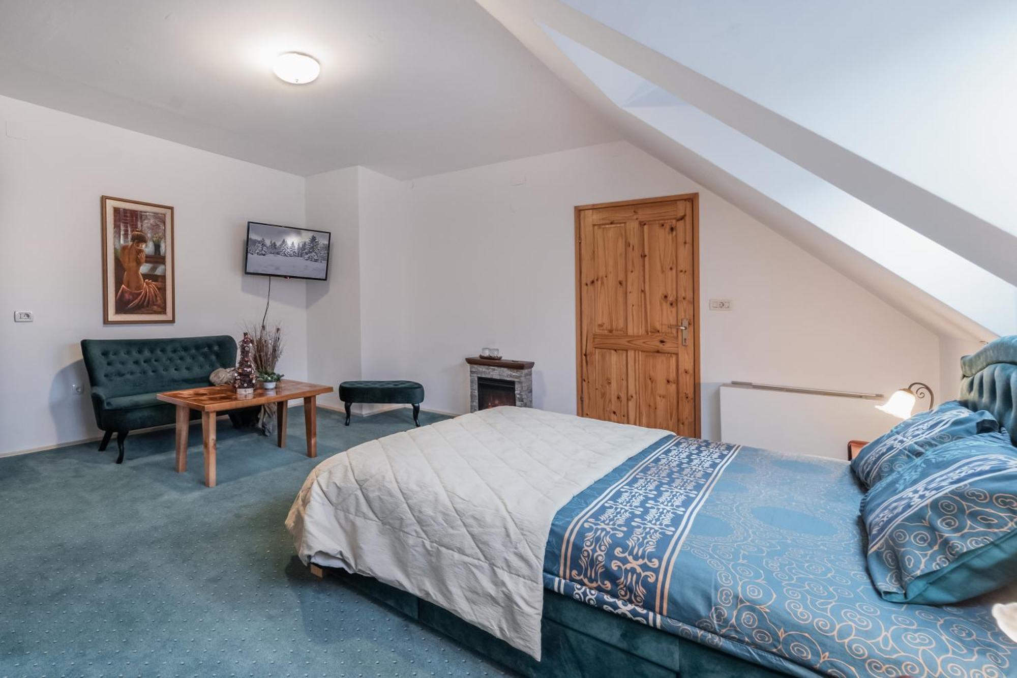 Sobe "Ela" Bed & Breakfast Fuzine Ruang foto